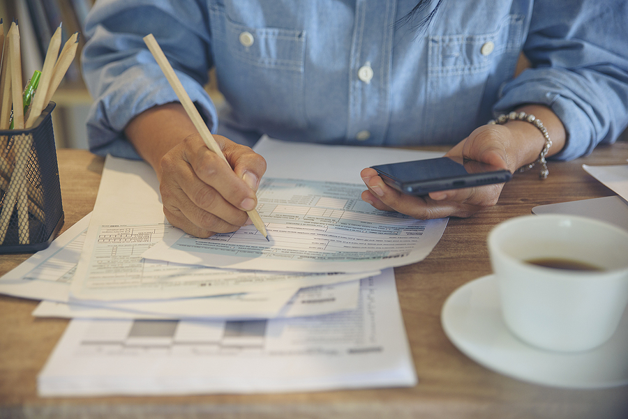 8 Financial Habits to Start Before Tax Season MAH FInancial Services